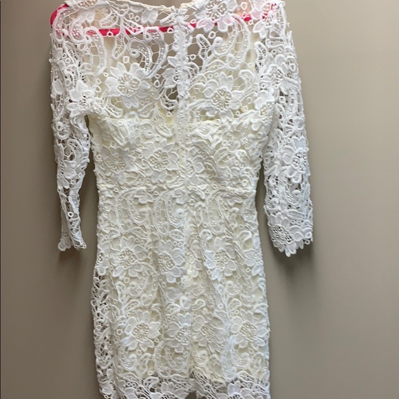 Never worn white lace dress - Picture 3 of 9